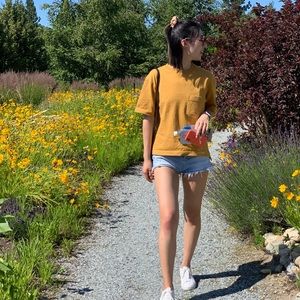 Meet your Posher, Jenny